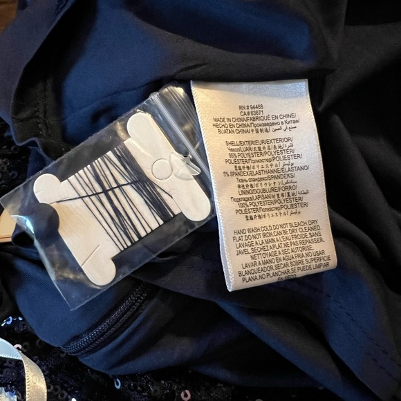 💃🏻BCBGeneration Blue Sequin Asymmetrical Halter Dress - Picture 6 of 6